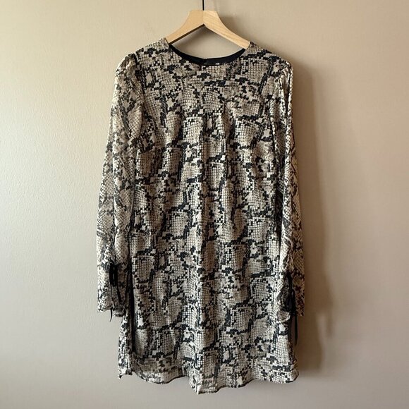 Women's 10 ASOS Design Chiffon Mini Dress with Tie Sleeve in Snake Print - Picture 5 of 10
